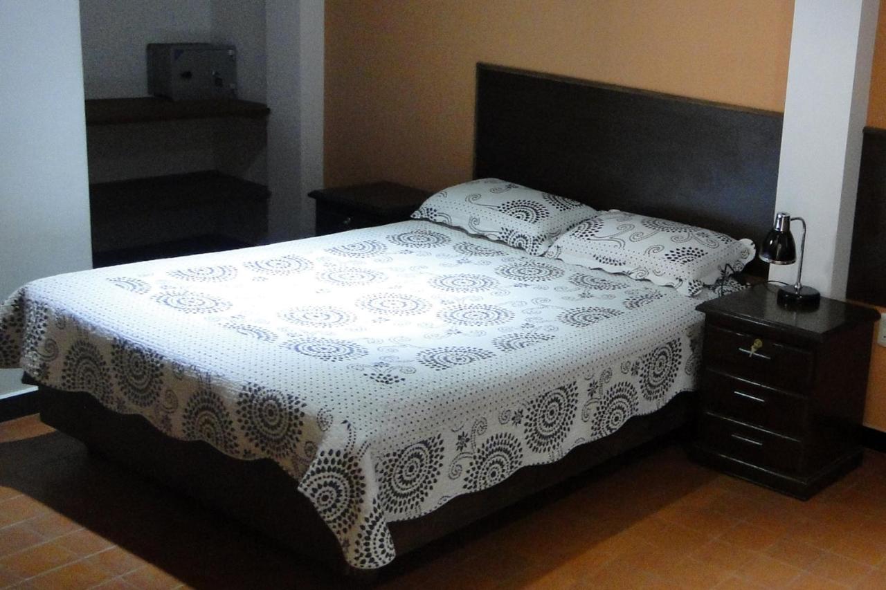 סוקרה Cittadella Hostal מראה חיצוני תמונה